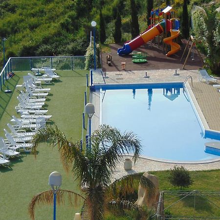 Tus'Hotel Apartments Tusa Extérieur photo