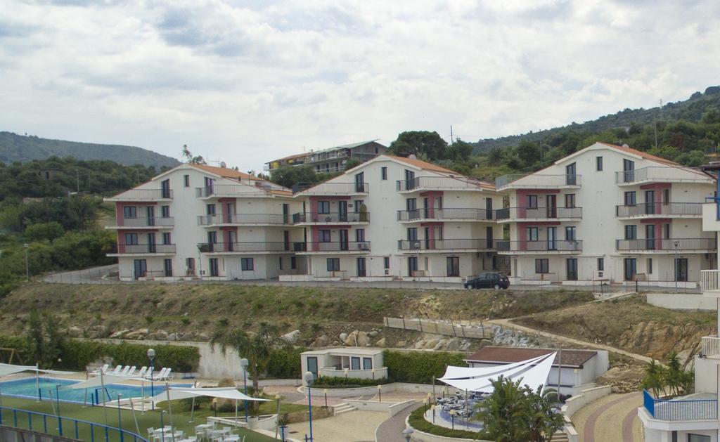 Tus'Hotel Apartments Tusa Extérieur photo