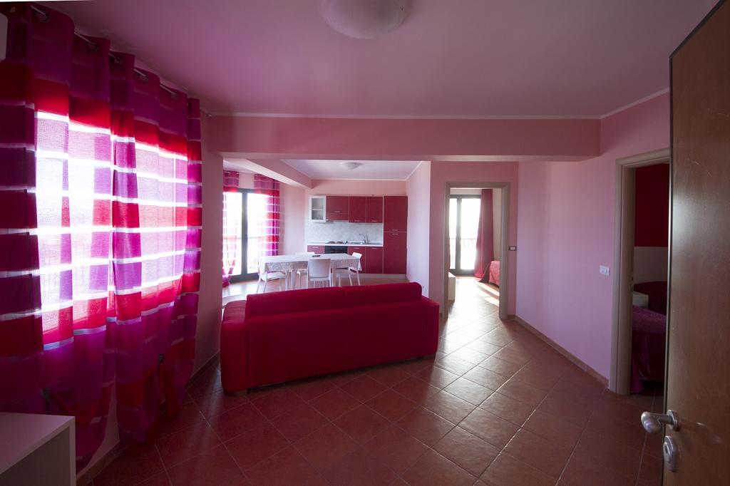 Tus'Hotel Apartments Tusa Extérieur photo